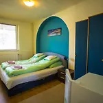 Mickey's Thermal Apartment *
